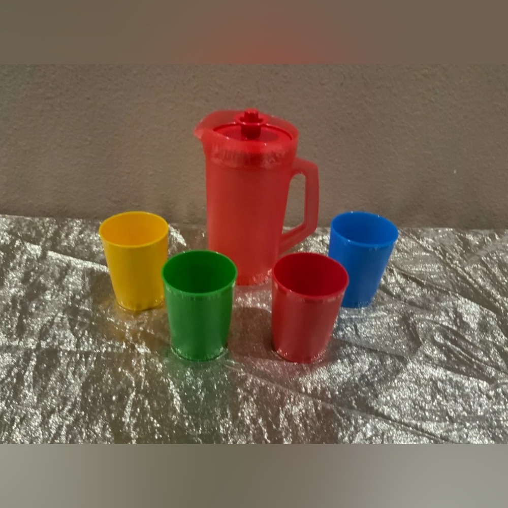 Tupperware play set